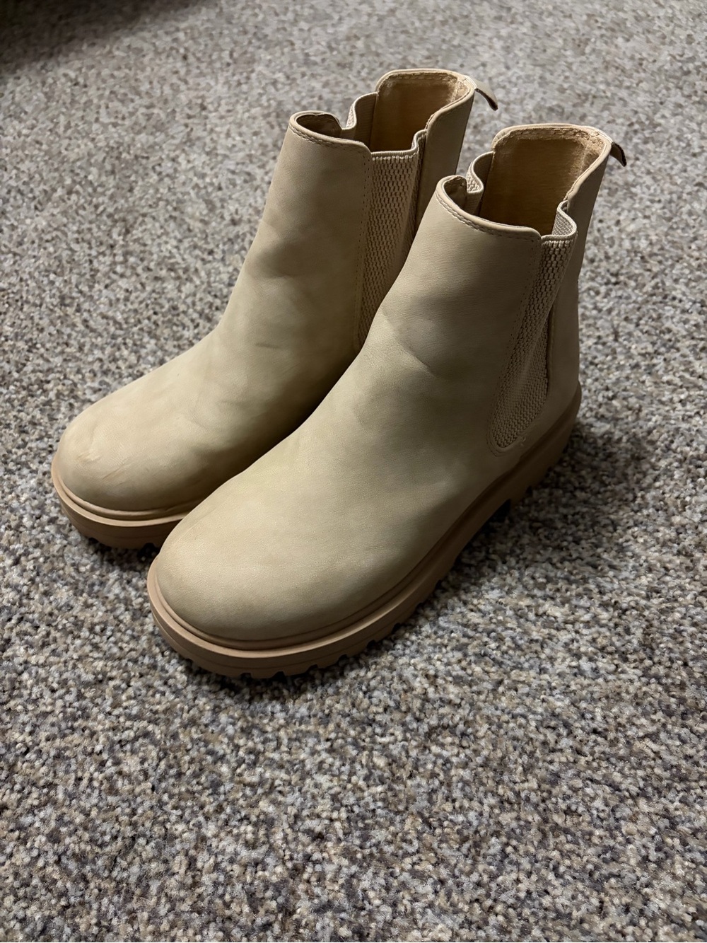 Women's Soda Tan Ankle Boots